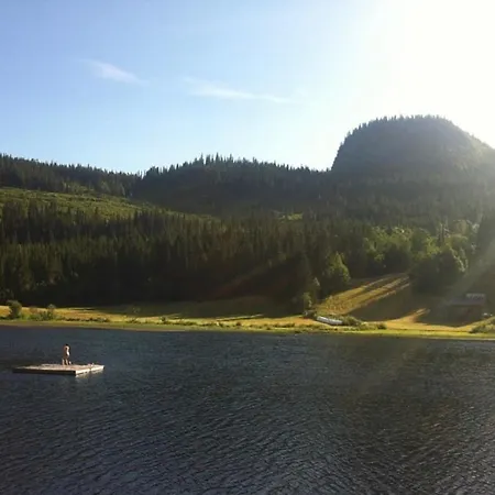 Heimly Lake House Holiday home