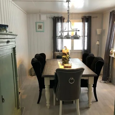 Heimly Lake House Amotsdal